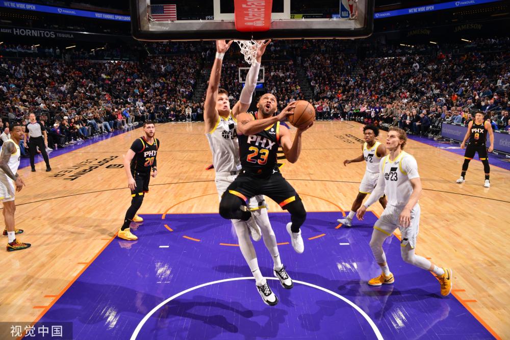 英格兰队以 英格兰队以